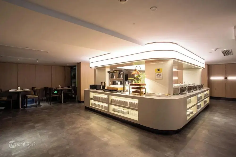Ухань: Ramada Encore by Wyndham Wuhan Int'l Conference Center