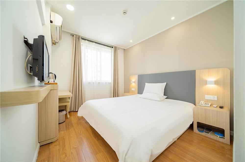 Шанхай: Shanghai Weibo Hotel Kaihong