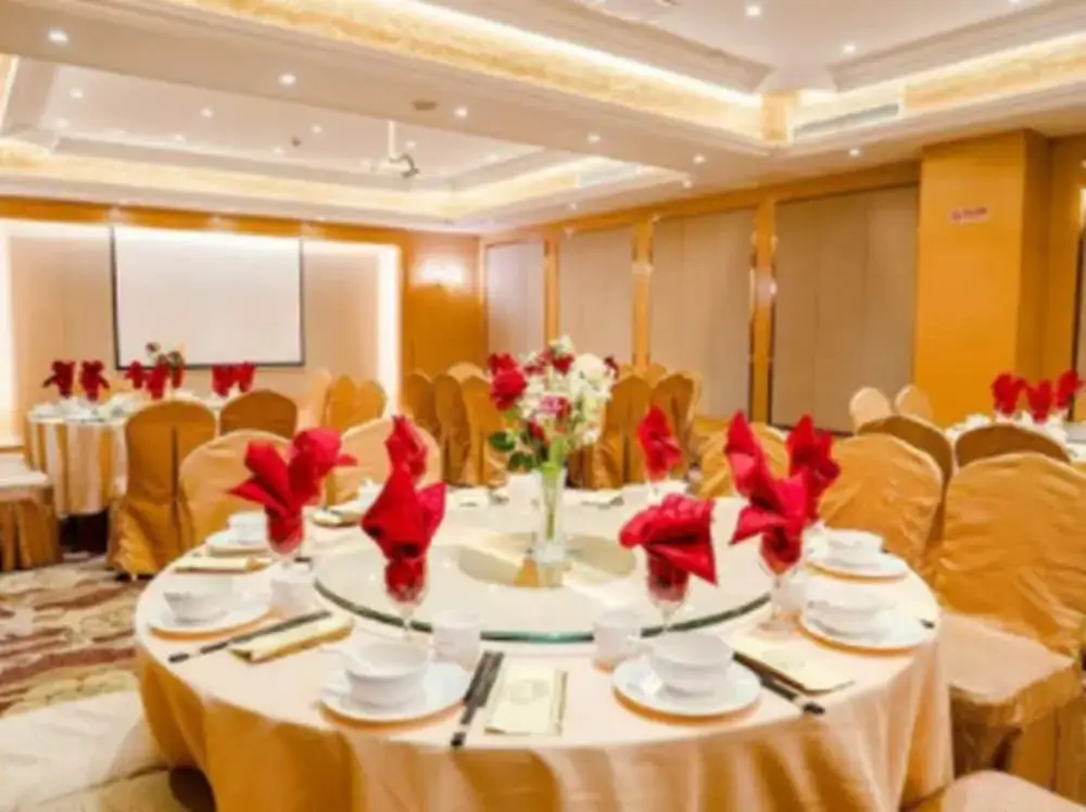 Шанхай: Vienna Int'L Hotel Shanghai Harbour City