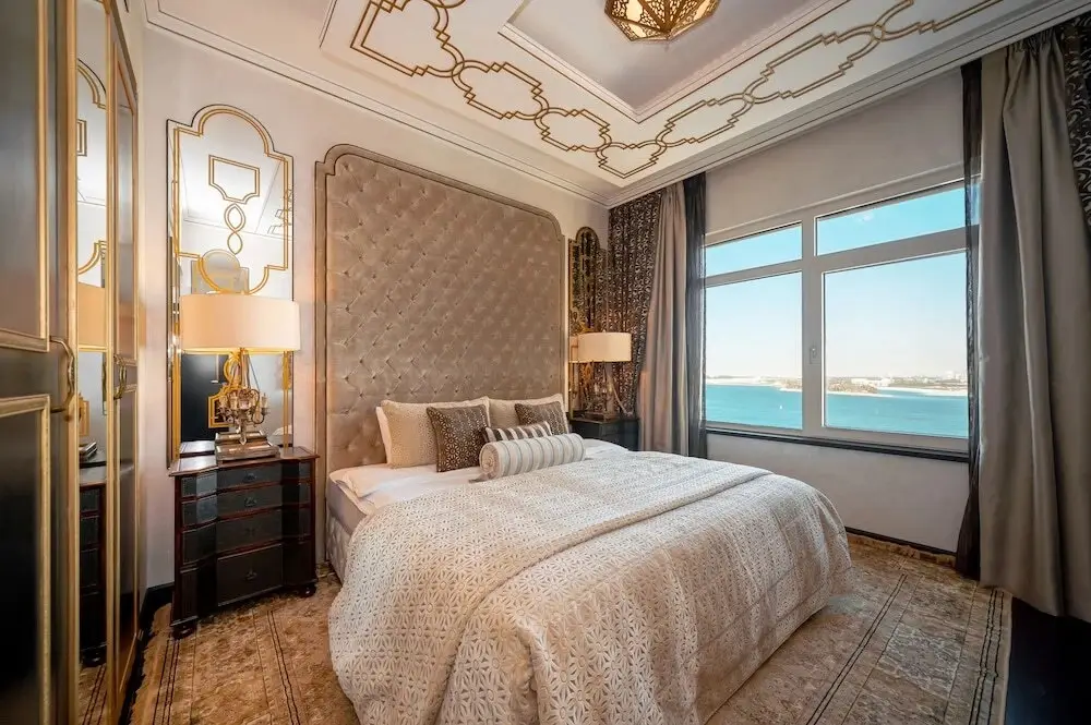 Дубай: Al Dabas by Luton Vacation Homes