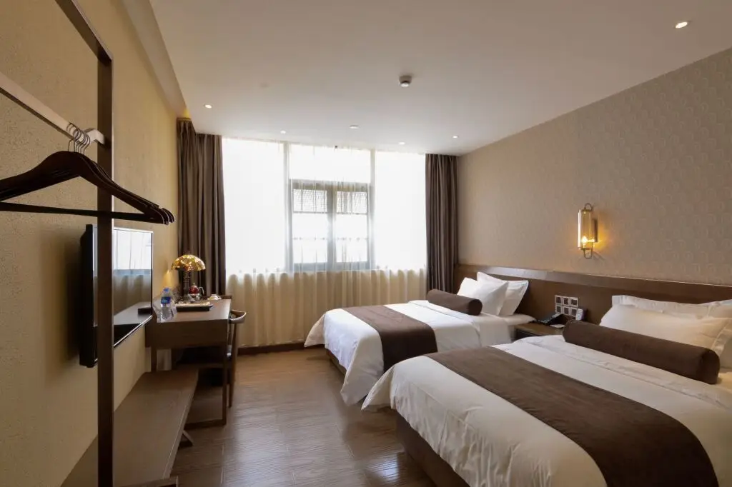 Гуанчжоу: James Joyce Hotel Guangzhou Sanyuanli Subway Station