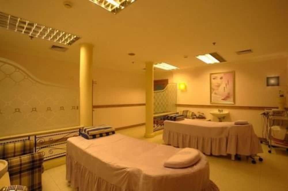 Пекин: Shenzhen Hotel Company Bathhouse
