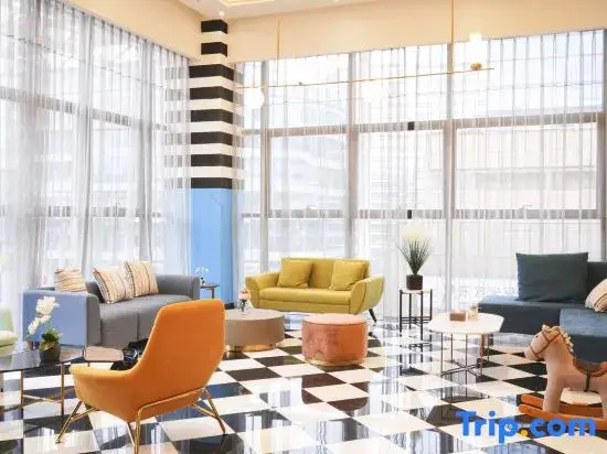 Чэнду: Modern S Hotel (Chengdu West Railway Station)