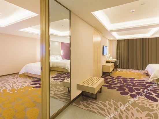 Гуанчжоу: Lavande Hotel (Guangzhou South Railway Station, Hanxi Changlong Station)