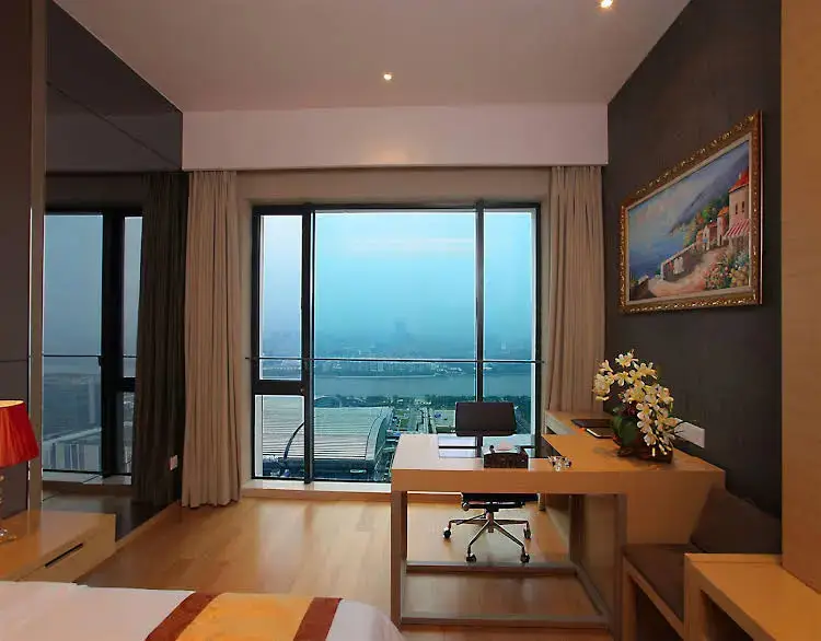 Гуанчжоу: Guangzhou Heefun serviced apartment ( Poly world trading center)