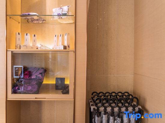 Гуйян: Lavande Hotels· Guiyang Huaxi Tongshijie
