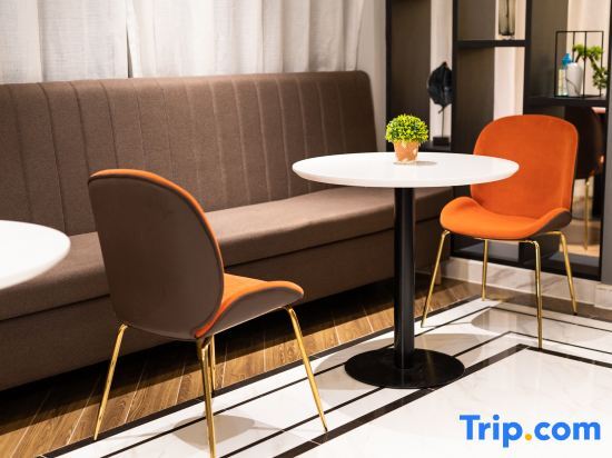 Хэфэй: Magnolia Hotel (Hefei Feidong New District Yuzhou Central Plaza)