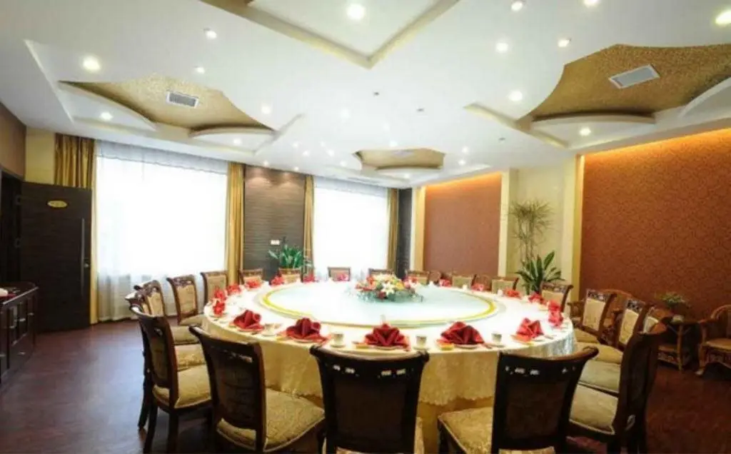 Цзинань: Super 8 Hotel Jinan West Gate of Long Distance Bus Station