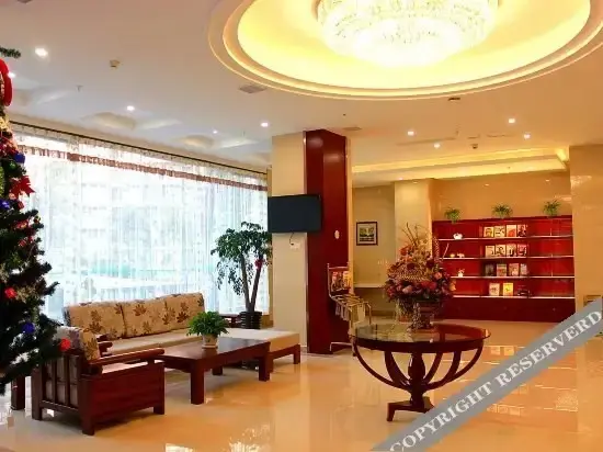 Цзиндэчжэнь: GreenTree Inn (Jingdezhen People's Square Jinding)