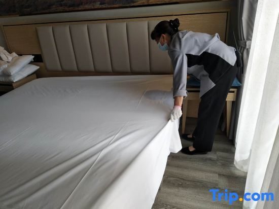 Куньмин: Yunshang Siji Chain Hotel (Kunming High-speed Railway Station University Town)