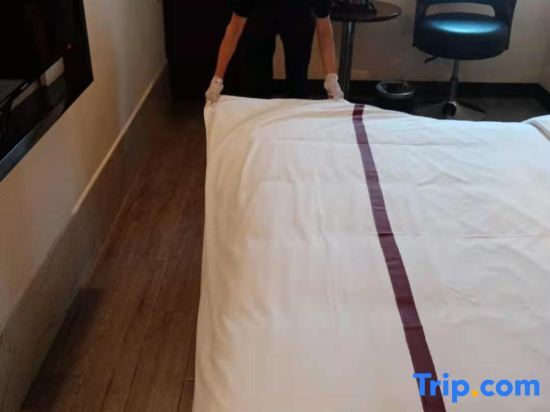 Нанкин: Qingmu Boutique Hotel (Nanjing South Station North Square store)