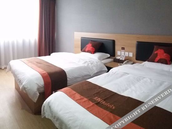 Нанкин: Junyi Hotel (Nanjing Gupinggang)