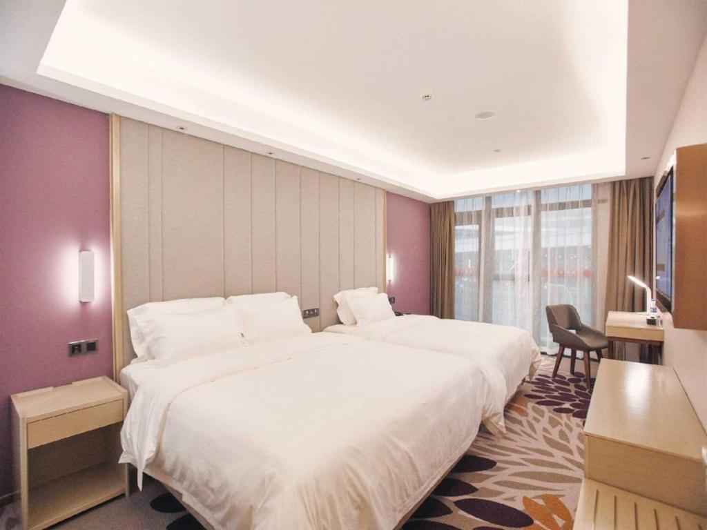 Нинбо: Lavande Hotels Ningbo South Railway Station North Square