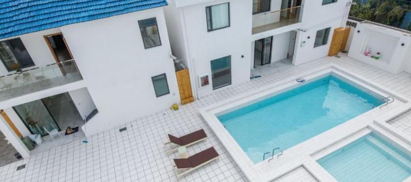 Шанхай: Lu Rao Yun Resort