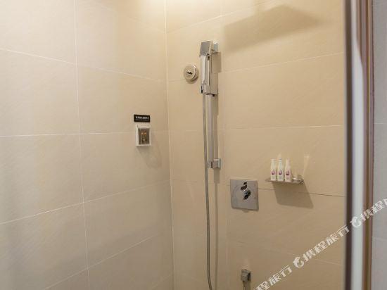 Шэньчжэнь: Lavande Hotel (Shenzhen Airport, Fuyong Metro Station)