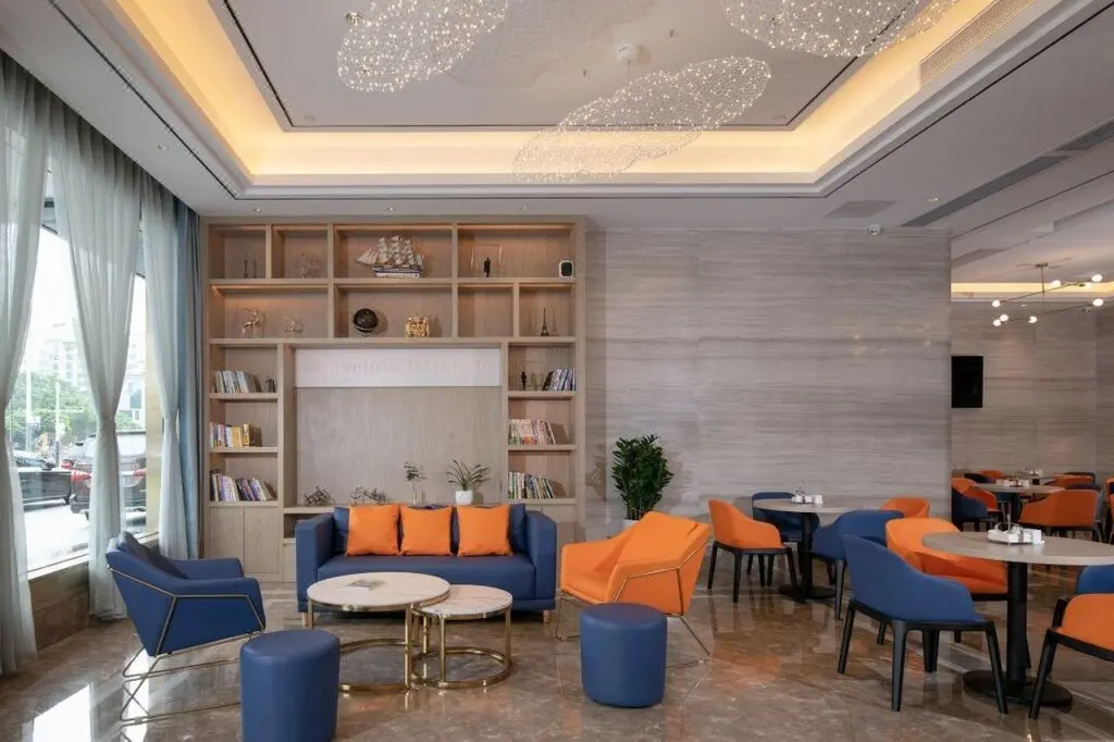 Шэньчжэнь: Kyriad Marvelous Hotel (Shenzhen Qinghu Metro Station)