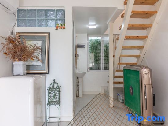 Шэньчжэнь: Rive Gauche Hostel