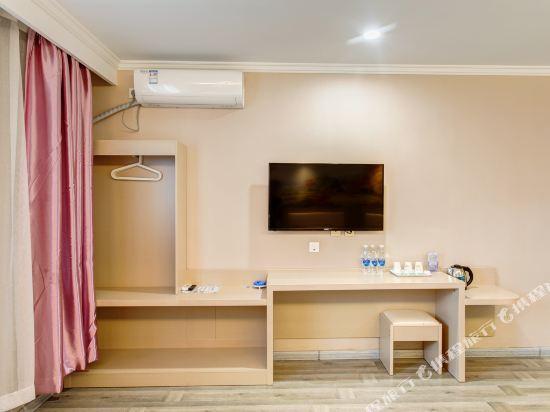 Тяньцзинь: Tianjin eye Hotel (Tianjin Jingangqiao)