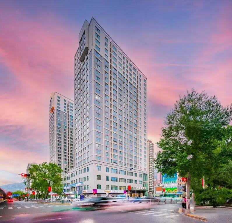 Starway Hotel Xining Limeng Commercial Pedestrain Street — фото 1