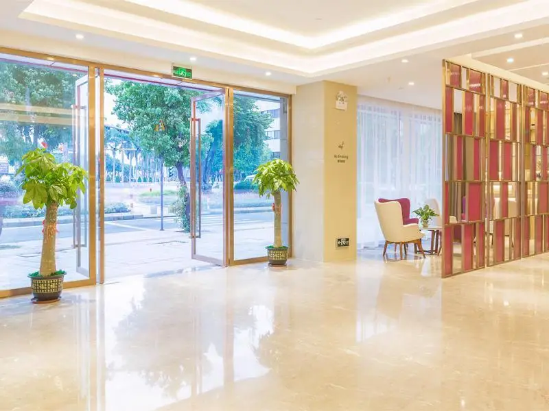 Чжуншань: Lavande Hotel Zhongshan Xiaolan Daxin Xinduhui