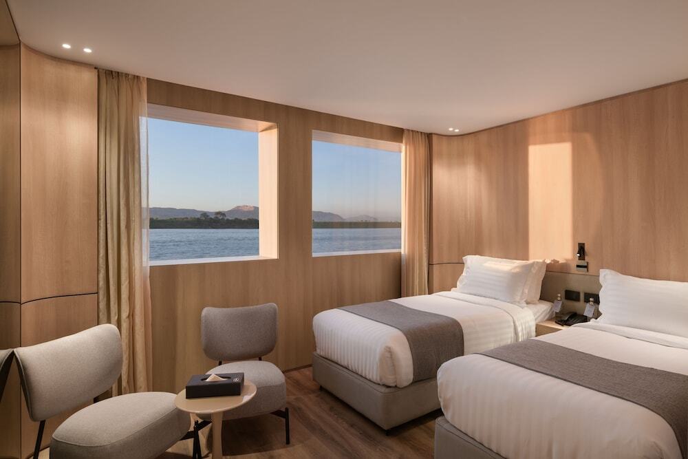 Луксор: AQUA THE DAHABEYA - Mondays from Luxor & Fridays from Aswan - Available for Private Bookings