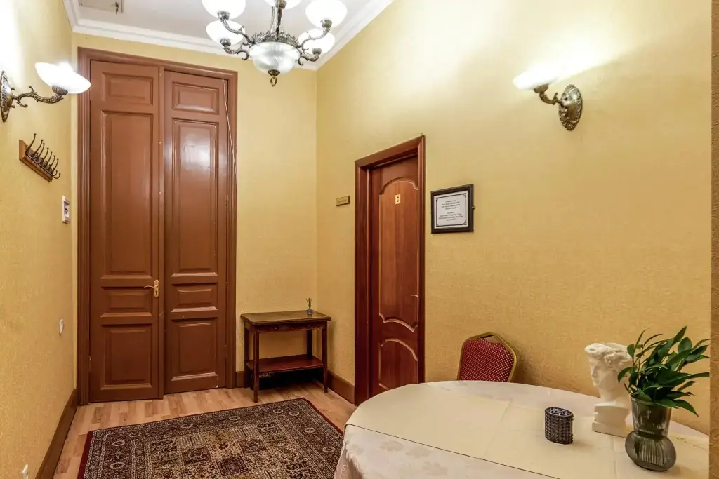 Санкт-Петербург: RentDaySpb (РэнтДэйСпб) на улице Восстания