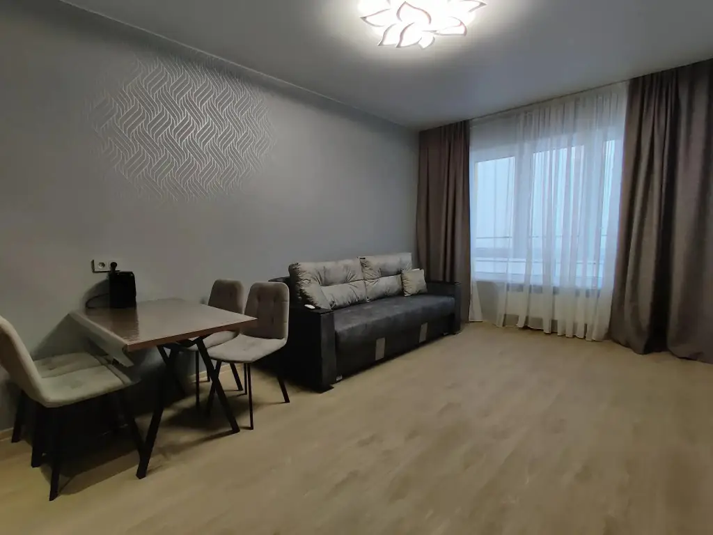 Сургут: Спите как дома на улице Маяковского 8/2