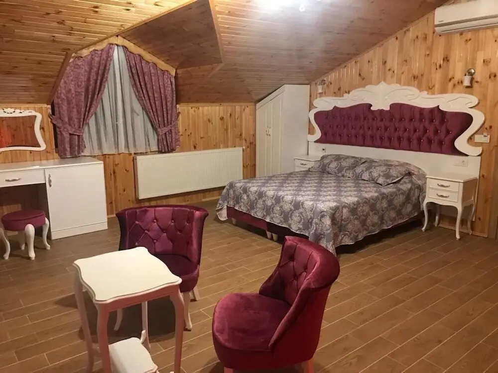 Сайл: Agva Capella Hotel