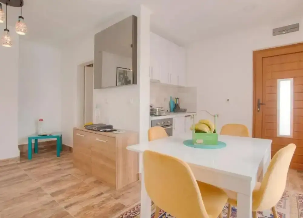 Будва: Villa D Apartments in Lastva Grbaljska