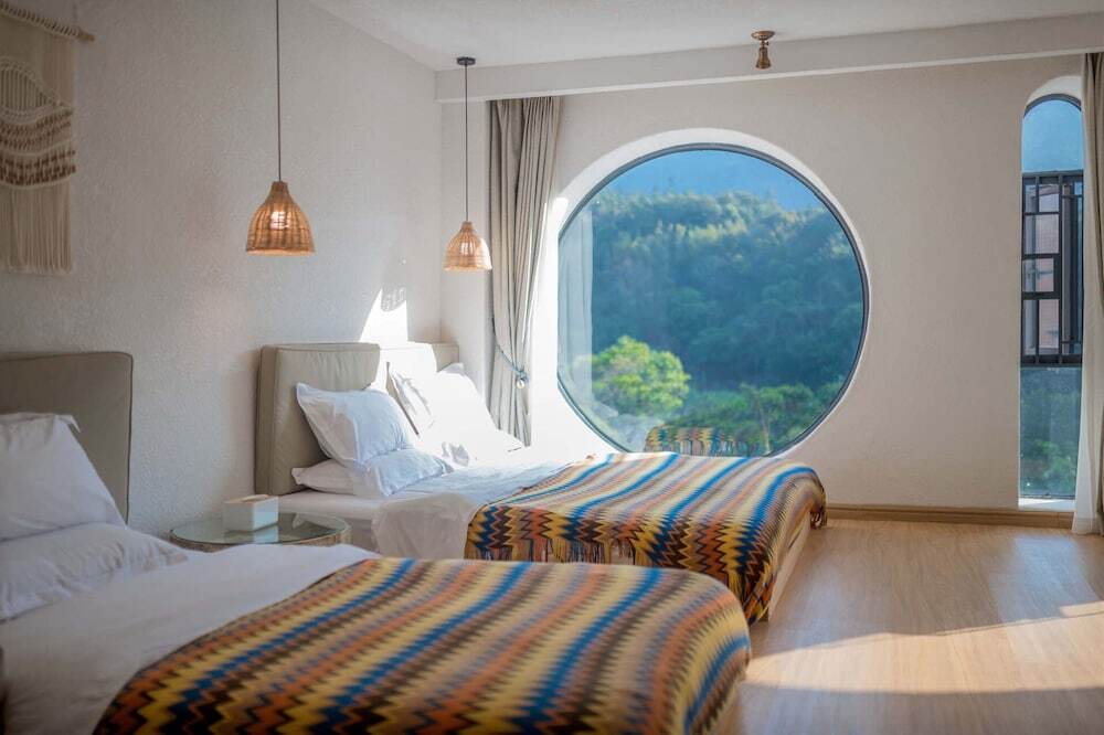 Шэньчжэнь: yuanshan forest  Rustic Luxury Inn