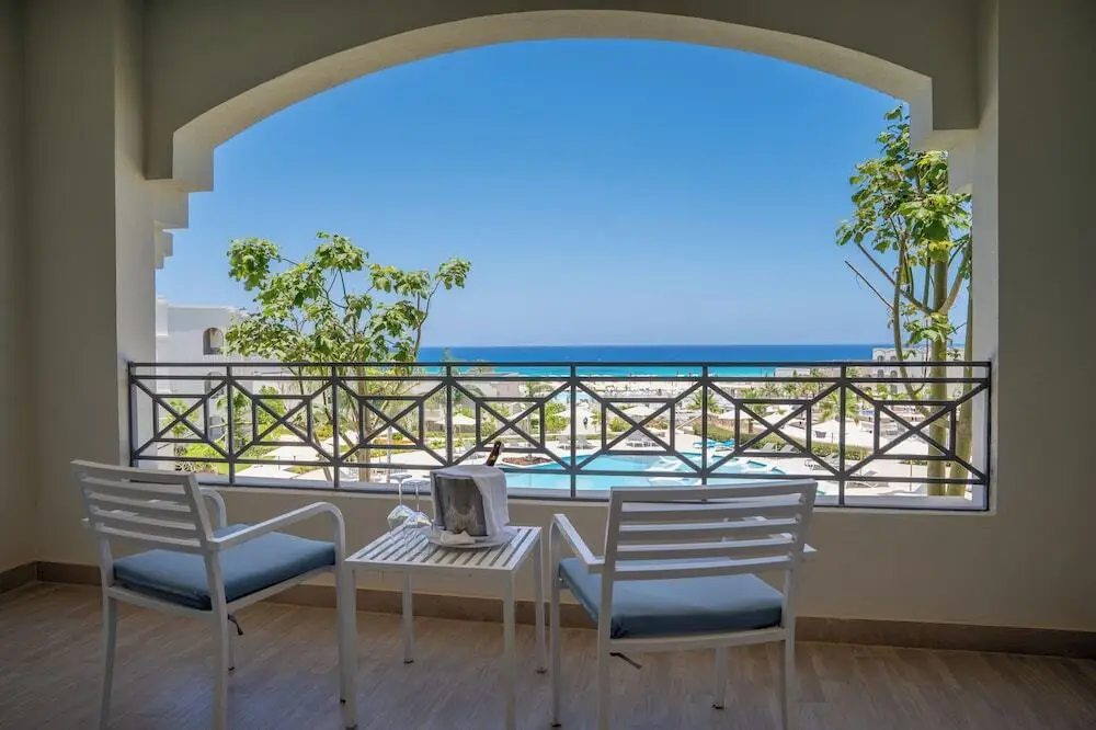 Завья Харун: Cleopatra Luxury North Coast Sidi Heniesh