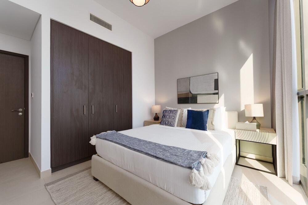 Дубай: Maison Privee - Luxury Apt with Burj Khalifa Vw & Direct Mall Access