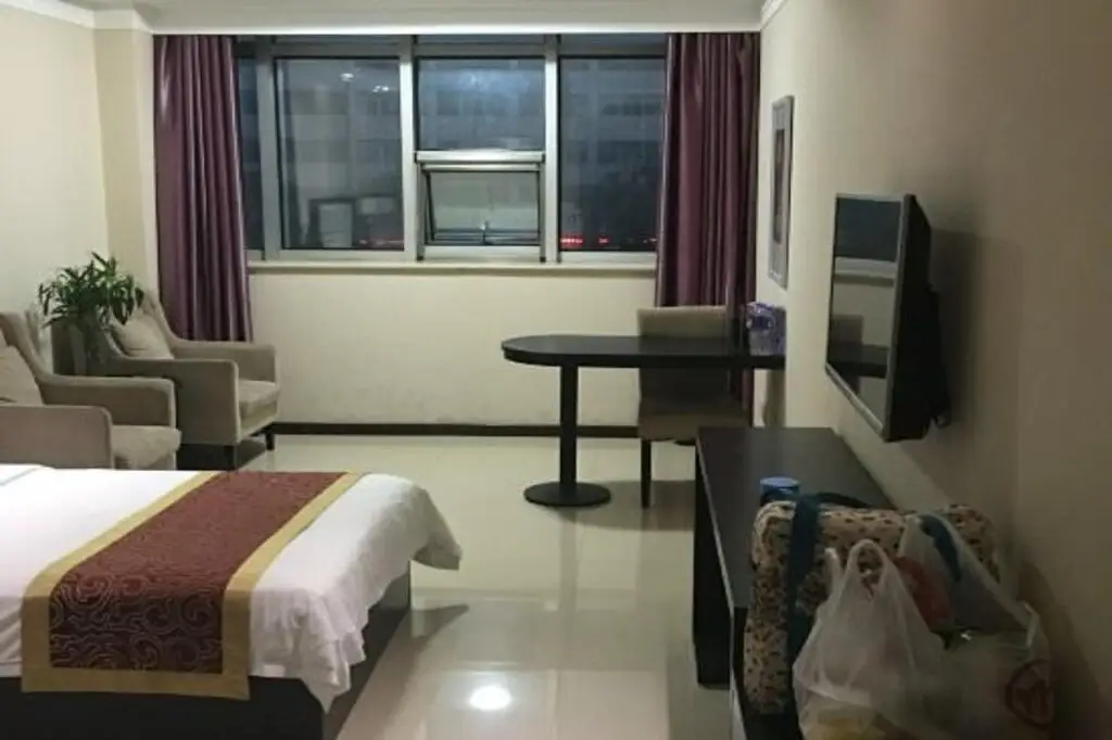Баодин: Magnole Hotel (Zhili government's office of Baoding)