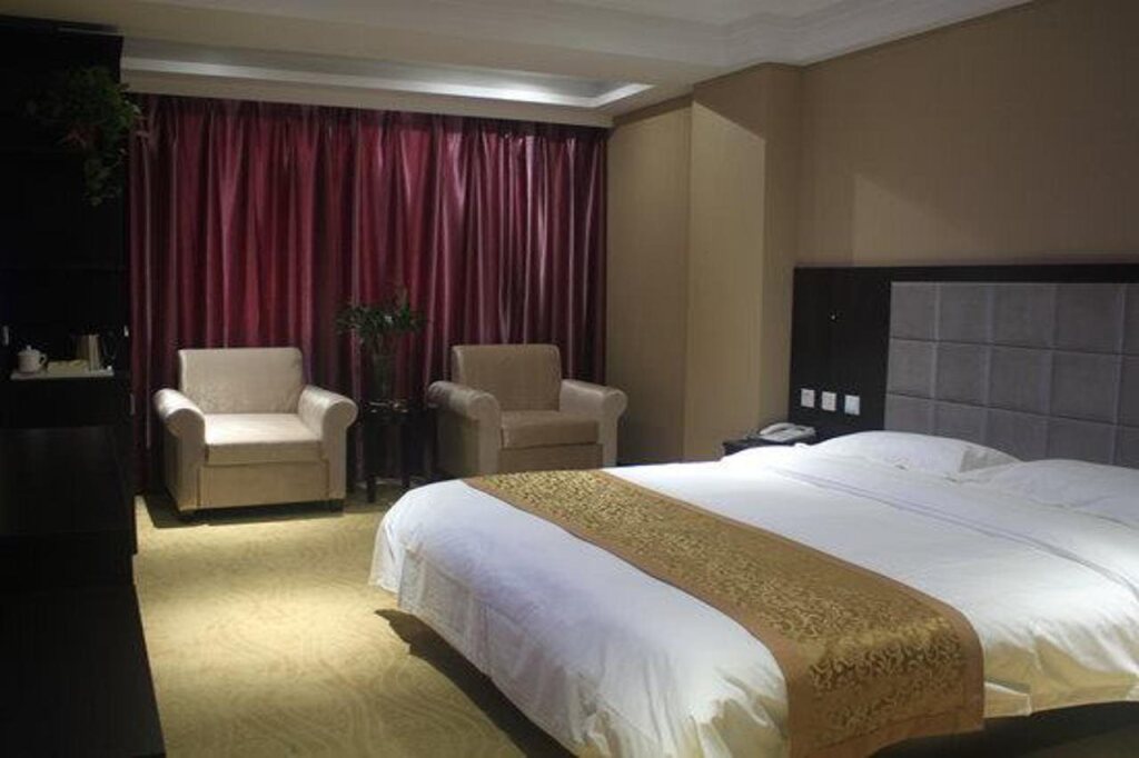 Баодин: Magnole Hotel (Zhili government's office of Baoding)