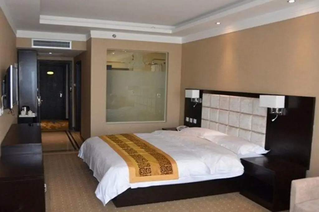 Баодин: Magnole Hotel (Zhili government's office of Baoding)