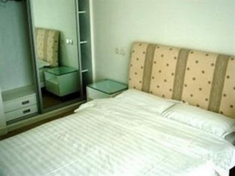 Шанхай: International Service Apartments