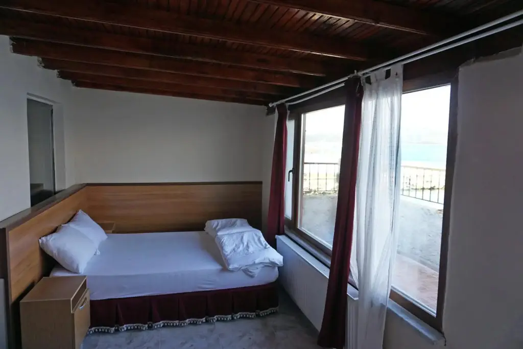 Эджеабат: Aqua Boss Hotel