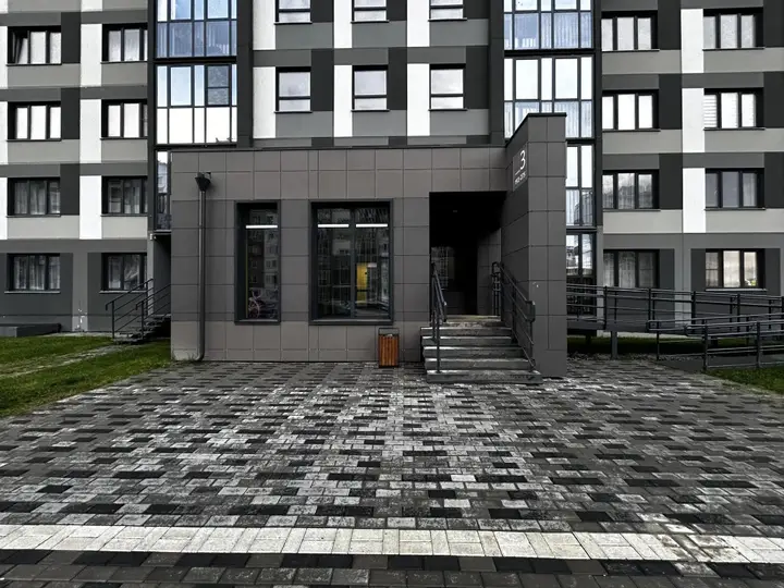 Новосибирск: Апартаменты на улице Титова 254/1