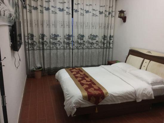 Qingyang: Qingcheng Ruyi Hotel