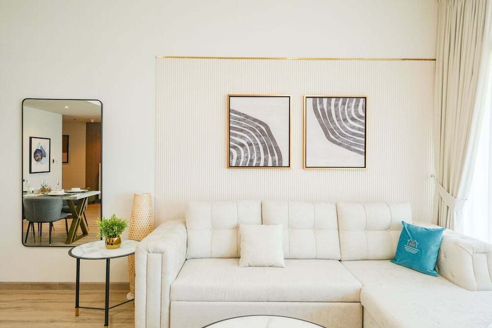 Дубай: Yogi-Luxury 1BR Apartment with Panoramic Views