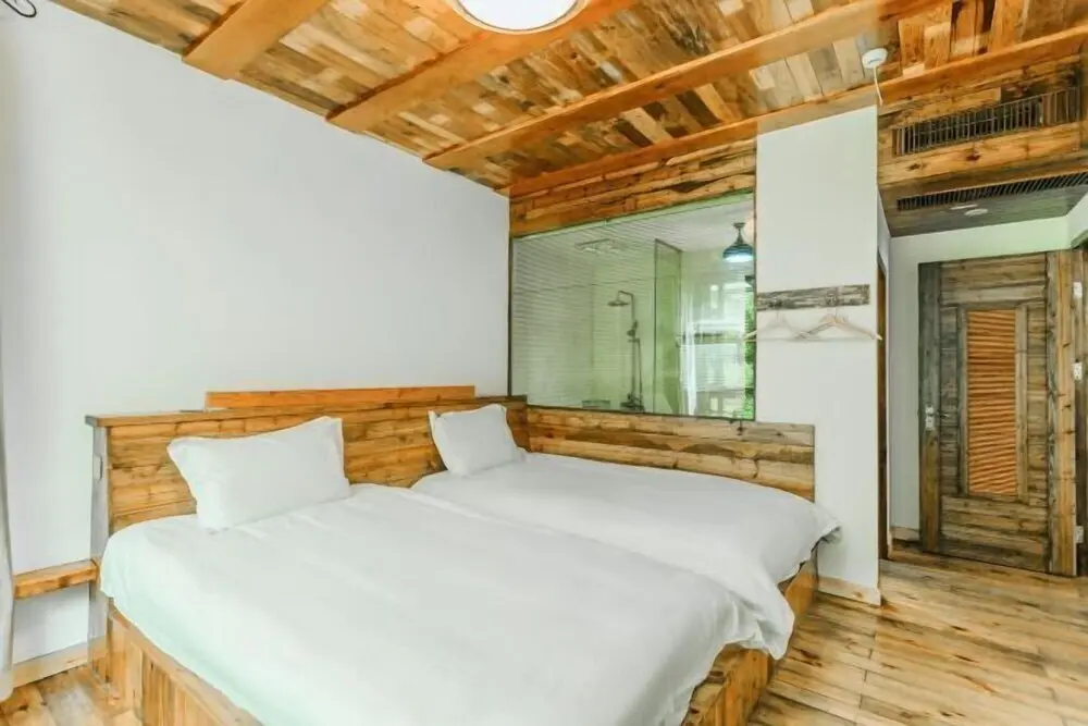 Хучжоу: Anji Hemu Homestay