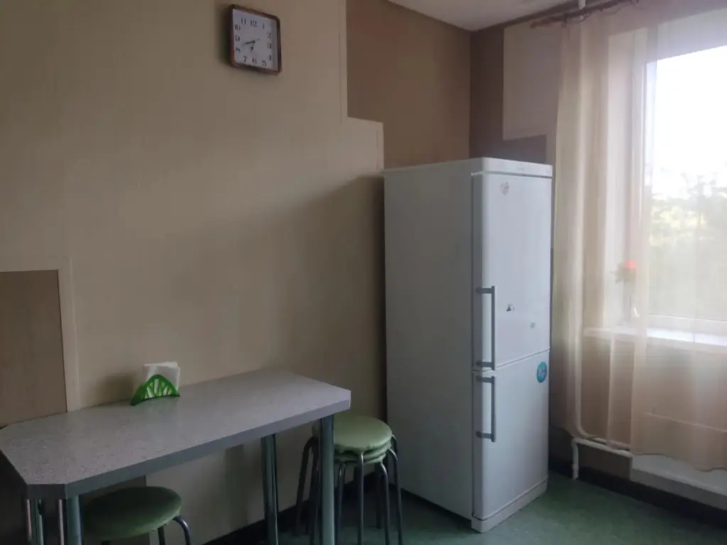 Тольятти: Апартаменты на улице 40 лет Победы 118