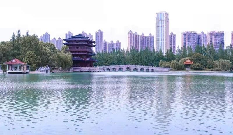 Хэфэй: Hanting Hotel (Hefei Xiaoyaojin)