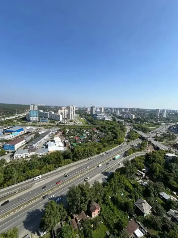 Екатеринбург: Апартаменты на улице Белинского 177Ак3