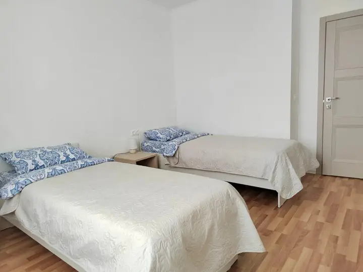 Екатеринбург: EKB.Studio (ЕКБ.Студио) на улице Уральская 75