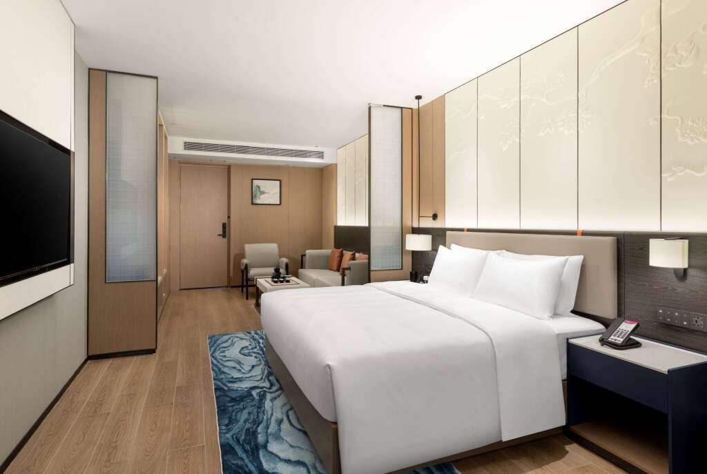 Дунгуань: Ramada Encore by Wyndham Dongguan Chang an