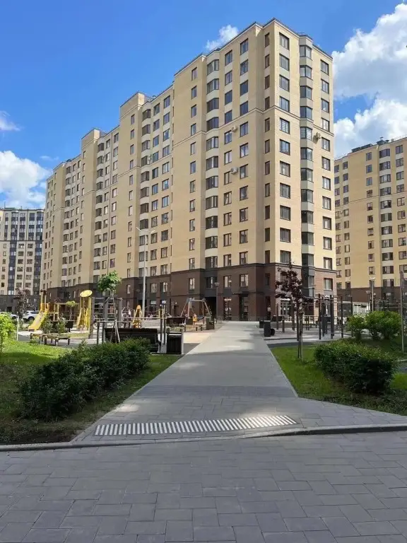 Санкт-Петербург: Nadym House (Надым Хаус) на улице Малая Бухарестская