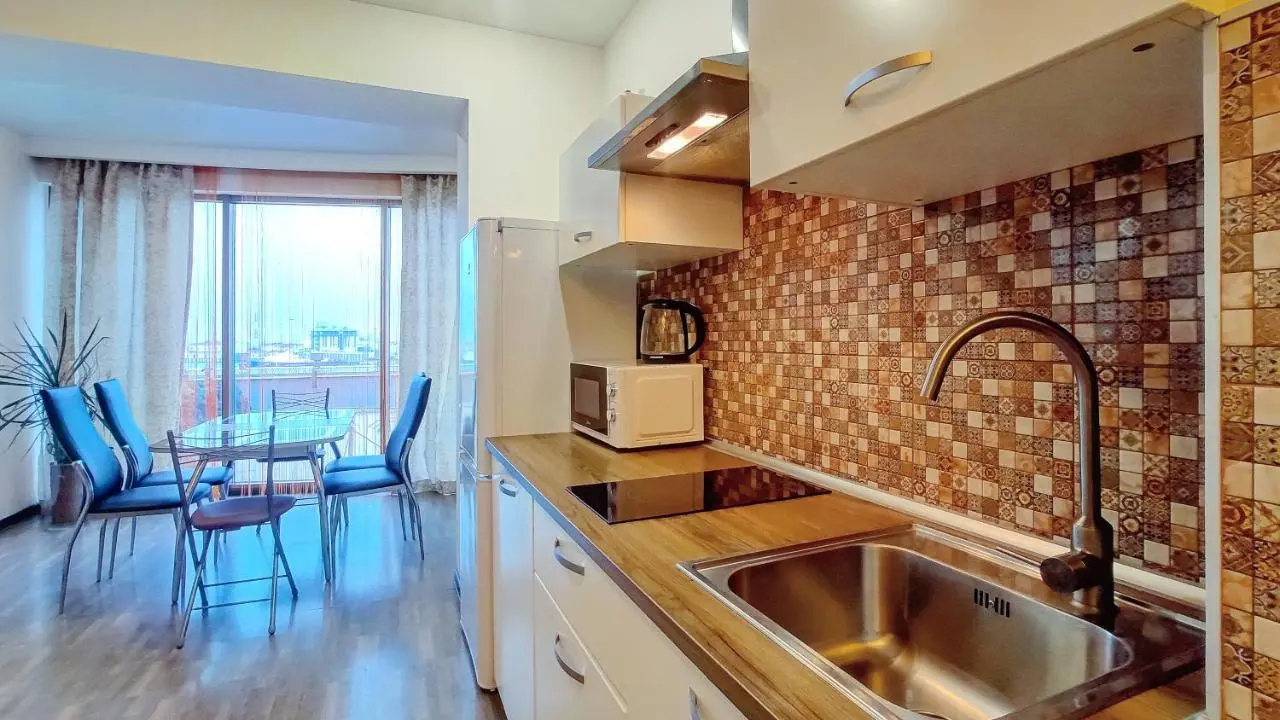 Сочи: Апартаменты M Apartments, Grand Versailles