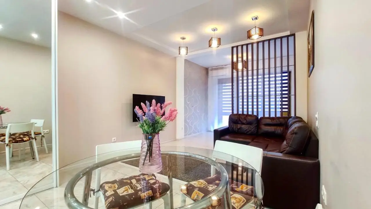 Сочи: Апартаменты M Apartments, Grand Versailles