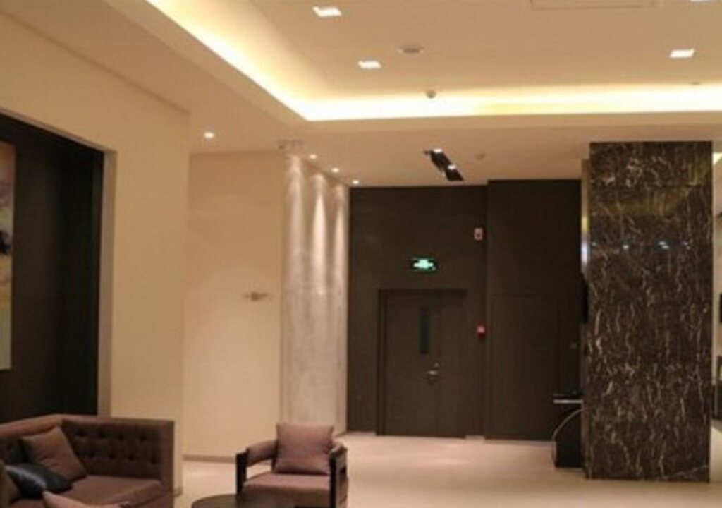 Jinjiang Inn Select Xining West Wusi Road New Hualian Square — фото 1